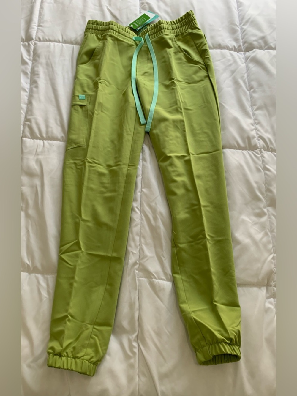 NWTs Garde Malade Scrub Pants Sz XS